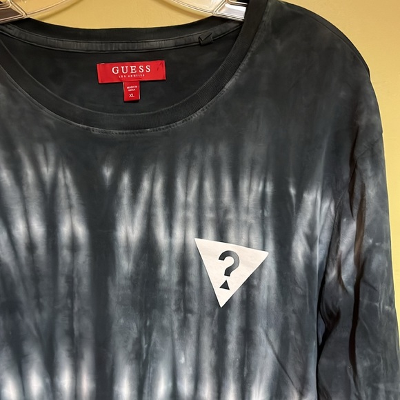 026 GUESS Men's Tie-Dye Long Sleeve Tee - Logo - XL - Picture 4 of 7